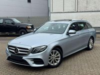 Gebraucht Mercedes E220 AMG line 194 PS (142 kW) 2018 Silber Kombi