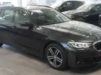 Gebraucht BMW 520 Performance 190 PS (139 kW) 2022 Sophistograu Kombi