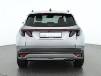 Neu Hyundai Tucson 180 PS (132 kW) 2026 Silber SUV