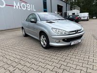 Gebraucht Peugeot 206 CC Quiksilver 109 PS (80 kW) 2004 Silber Cabrio
