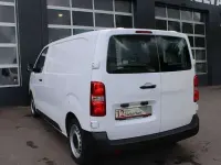 Gebraucht Peugeot Expert 102 PS (75 kW) 2019 Weiß Van