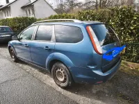 Usado Ford Focus 101 CV (74 kW) 2008 Azul Familiar