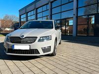 Gebraucht Skoda Octavia RS 184 PS (135 kW) 2017 Grau Kombi