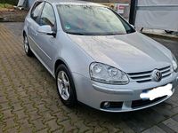 Second-hand VW Golf VI 143 CP (105 kW) 2008 Argintiu Hatchback