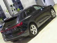 Gebraucht Audi e-tron Advanced 300 kW (408 PS) 2023 Mythos black (metallic) SUV