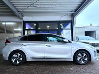 Gebraucht Hyundai Ioniq 141 PS (103 kW) 2017 Silber Kleinwagen