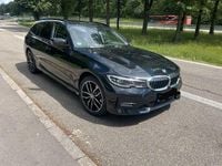 Gebraucht BMW 318 Sport Line 156 PS (114 kW) 2021 Schwarz Kombi