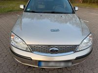 Używany Ford Mondeo 125 KM (91 kW) 2006 Beżowy Kombi
