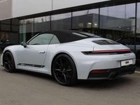 Gebraucht Porsche 911 Carrera Cabriolet 394 PS (289 kW) 2025 Grau Cabrio