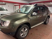 Gebraucht Dacia Duster 102 PS (75 kW) 2014 Grün SUV
