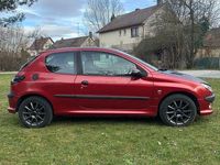 Gebraucht Peugeot 206 109 PS (80 kW) 2002 Rot Limousine