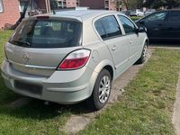 Gebraucht Opel Astra 105 PS (77 kW) 2005 Gold Kleinwagen