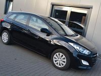 Gebraucht Hyundai i30 Classic 110 PS (80 kW) 2015 Schwarz Kombi