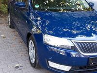 Gebraucht Skoda Rapid Ambition 105 PS (77 kW) 2014 Blau Limousine
