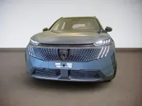 Neu Peugeot 5008 GT 145 PS (106 kW) 2025 Blau SUV