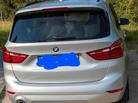 Gebraucht BMW 218 Gran Tourer Advantage 140 PS (102 kW) 2019 Silber Van / Kleinbus