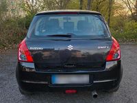 Gebraucht Suzuki Swift 90 PS (66 kW) 2009 Schwarz Kleinwagen