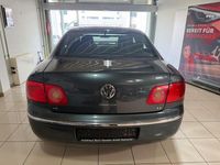 Second-hand VW Phaeton 241 CP (177 kW) 2005 Gri Berlinǎ