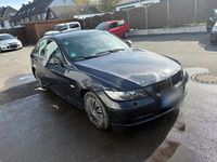 Gebraucht BMW 318 129 PS (94 kW) 2005 Blau Limousine