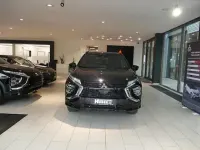 Używany Mitsubishi Eclipse Cross Top 188 KM (138 kW) 2023 Czarny SUV