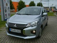 Gebraucht Mitsubishi Space Star Select 71 PS (52 kW) 2023 Silber Limousine