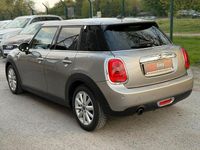 Usata Mini ONE 102 CV (75 kW) 2017 Argento Utilitaria