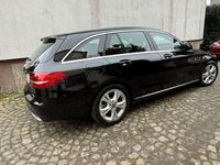 Gebraucht Mercedes C180 156 PS (114 kW) 2017 Schwarz Kombi