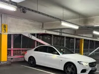 Gebraucht Mercedes E350 AMG line 289 PS (212 kW) 2018 Weiß Limousine
