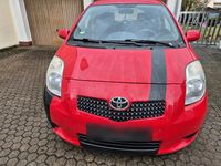 Gebraucht Toyota Yaris 87 PS (63 kW) 2006 Rot Kleinwagen
