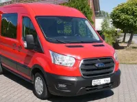 Gebraucht Ford Transit 131 PS (96 kW) 2019 Rot Van