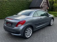 Gebraucht Peugeot 207 CC 120 PS (88 kW) 2007 Grau Cabrio