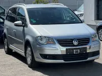 Gebraucht VW Touran Trendline 140 PS (102 kW) 2009 Silber Van / Kleinbus