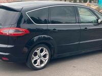 Second-hand Ford S-MAX 203 CP (149 kW) 2011 Negru Monovolum