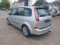 Gebraucht Ford Focus 110 PS (80 kW) 2009 Silber Limousine