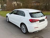 Gebraucht Mercedes A200 163 PS (119 kW) 2019 Weiß Limousine