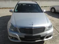 Gebraucht Mercedes C180 156 PS (114 kW) 2014 Silber Limousine