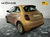 Gebraucht Fiat 500e Basis 86 kW (118 PS) 2023 Rosegold Kleinwagen