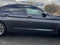 Gebraucht BMW 520 Efficient Dynamics 190 PS (139 kW) 2020 Grau Limousine
