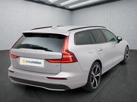 Gebraucht Volvo V60 455 PS (334 kW) 2025 Silber Kombi