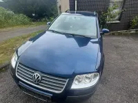Usata VW Passat 131 CV (96 kW) 2004 Blu Station wagon