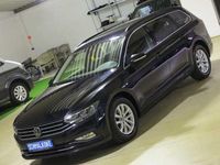 Gebraucht VW Passat Business 150 PS (110 kW) 2022 Deep black pearlescent (metallic) Kombi
