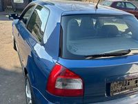 Gebraucht Audi A3 Ambition 131 PS (96 kW) 2002 Blau Kleinwagen