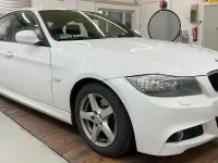 Gebraucht BMW 318 143 PS (105 kW) 2011 Weiß Limousine