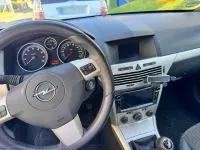 Gebraucht Opel Astra 105 PS (77 kW) 2006 Schwarz Cabrio