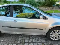 Gebraucht Renault Clio 111 PS (81 kW) 2006 Silber Kleinwagen