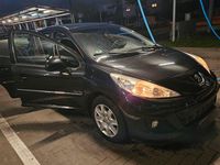 Gebraucht Peugeot 207 Urban Move 95 PS (69 kW) 2011 Schwarz Limousine