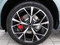 Neu Audi Q3 S-Line 272 PS (200 kW) 2025 Salbeigrün metallic SUV