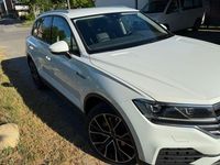 Gebraucht VW Touareg 231 PS (169 kW) 2019 Weiß SUV