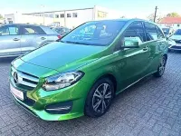 Gebraucht Mercedes 180 109 PS (80 kW) 2017 Grün Limousine