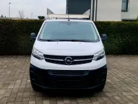 Gebraucht Opel Vivaro-e Combi Edition 144 PS (105 kW) 2023 Weiß Van / Kleinbus